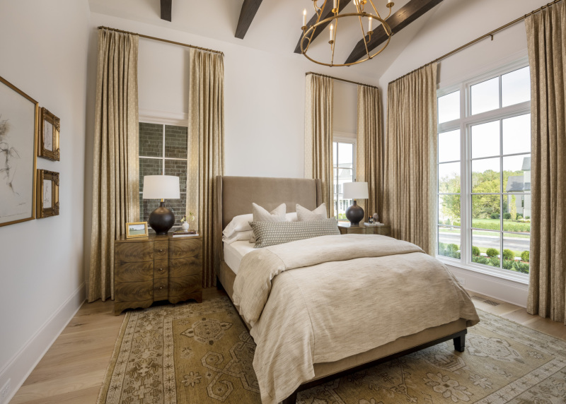 Insignia-Parade-House-45