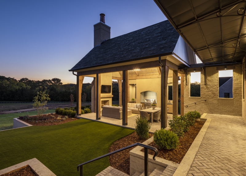 Sipple-Parade-Home-17